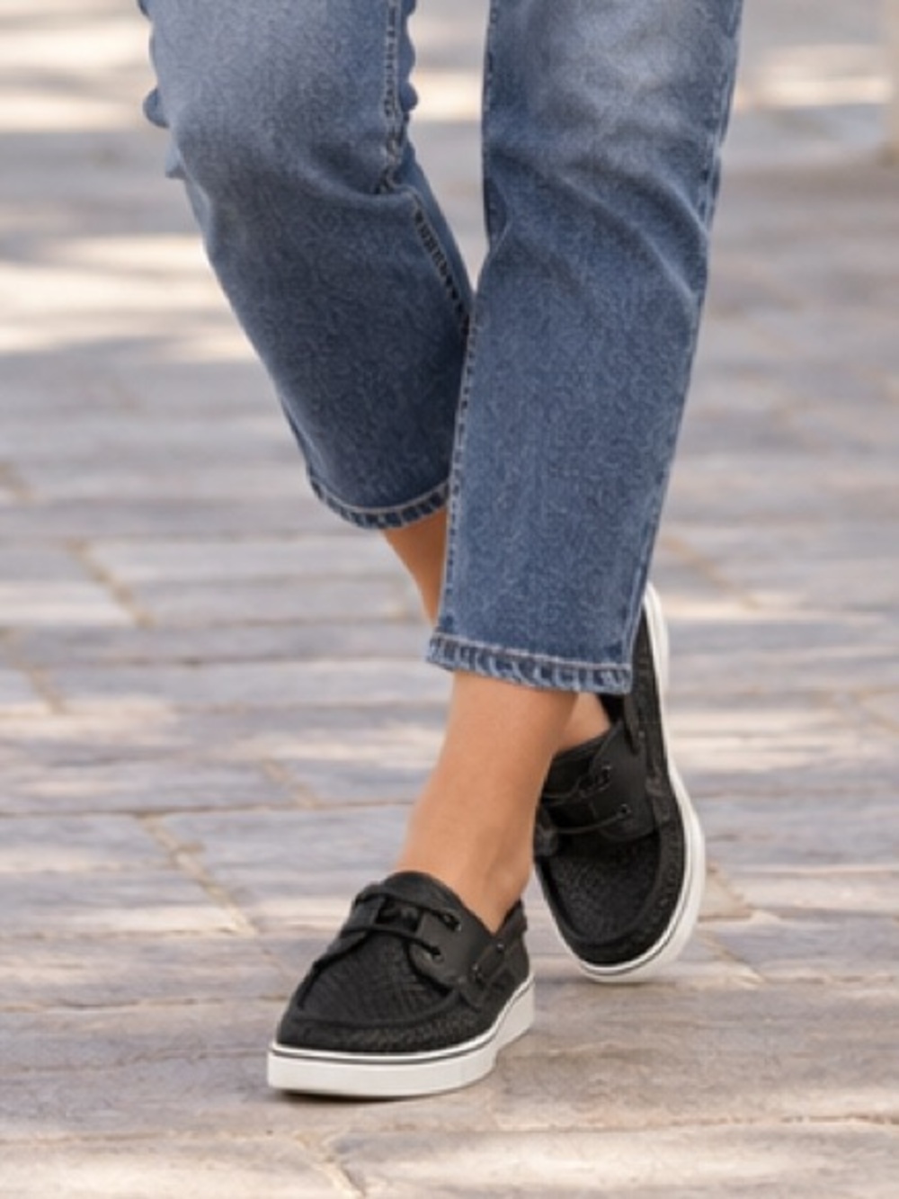 Bernie Mev Melody Black Woven Boat Shoes Lace Up EU 41 NWT